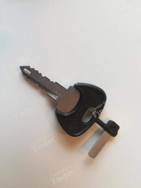 Fuel cap (with key) - PEUGEOT 205 - 6