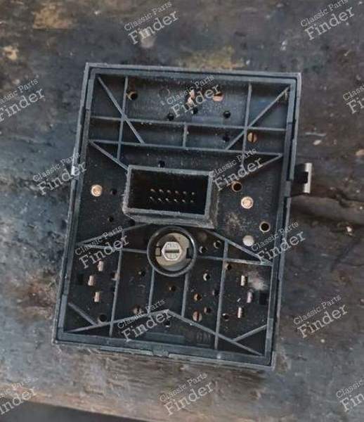 Headlight control for Opel Astra and Zafira - OPEL Zafira (A) - GM: 614 890 0012- 1