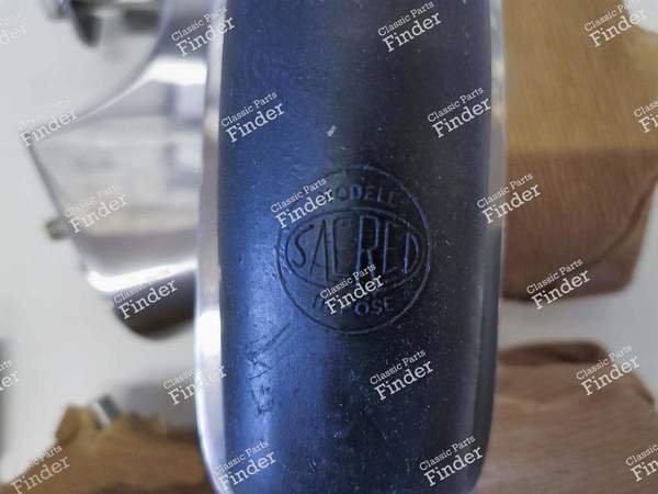 1 set of bumper horns - PEUGEOT 204 - 1