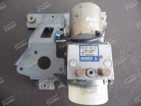 UNITE HYDRAULIQUE DE TOIT - 996 & 997 CABRIOLET / SPEEDSTER - PORSCHE 911 (996) - 99656106000 équivalente à 99656130702 et 99756130702- 0