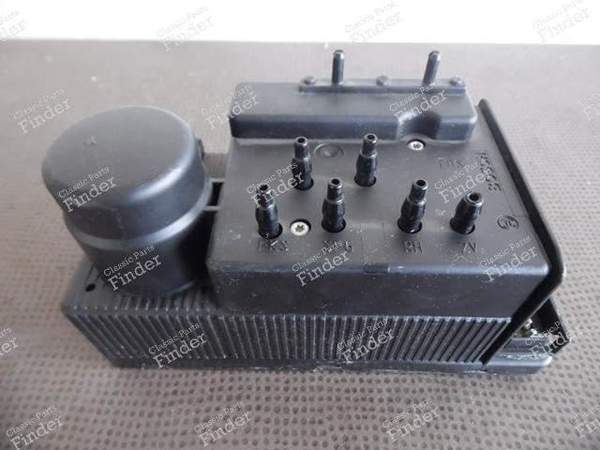 CENTRALIZATION PUMP 1408002848 MERCEDES S & CL W140 - MERCEDES BENZ SEC / S Coupé / CL (C140) - 0132006350- 0