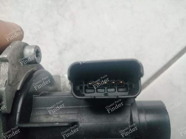 EGR valve 2.2 hdi engine - CITROËN C6 - 9656911780- 3