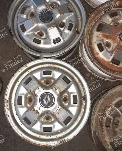 Jantes tôle pour Renault 20 et 30 - RENAULT 20 / 30 (R20 / R30) - 1