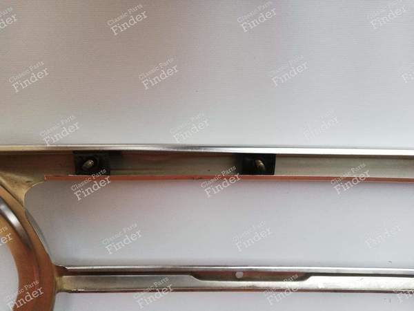 Calandre chromée pour 4L - RENAULT 4 / 3 / F (R4) - 7700503005- 7