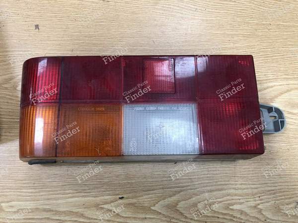 Rücklicht links - CITROËN Visa / C15 - 559850- 0