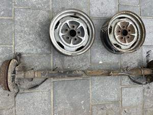 Hinterachse + 2 Felgen im 5-Loch-Design 15 M RS für FORD Taunus 12M (P6)