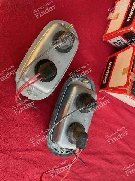 Komplettes Rücklichtpaar - RENAULT Rodéo 4 / 6 - 51323- 2