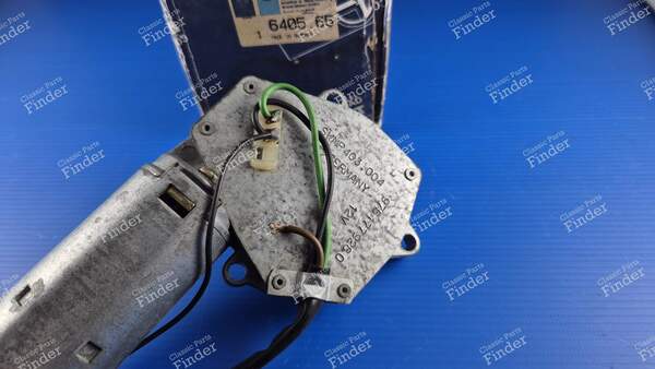 Rear windshield wiper motor - PEUGEOT 309 - 6405.65- 3