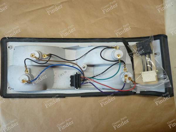 Left rear light plate - RENAULT 14 (R14) - 20710G / 7701025908- 1