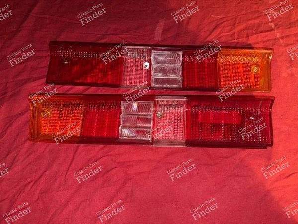 Ein Paar Rücklicht-Cabochons – Phase 2 - RENAULT 15 / 17 (R15 - R17) - 21330 / 120- 1