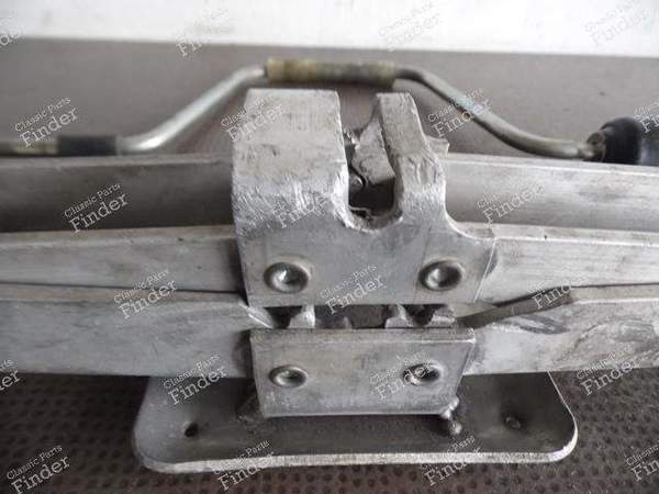 WAGENHEBER PORSCHE 924 & 944 - PORSCHE 924 - 477011033- 6