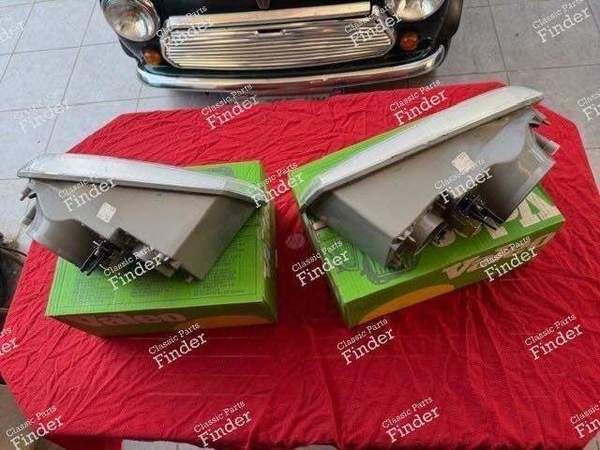 Pair of headlight lenses - RENAULT 25 (R25) - 32764206133 74/81- 8