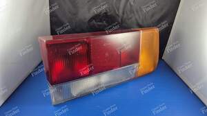 Complete Right Rear Taillight - Phase 1 - PEUGEOT 505 - 12200454- thumb-1