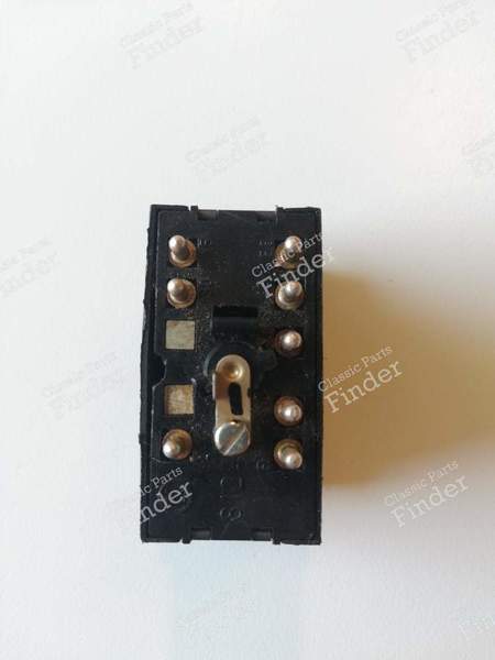 Hazard light switch - MERCEDES BENZ SL (R107) - A0018217951 / 8124- 3