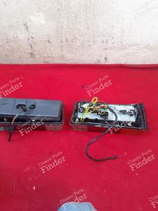 Rechte und linke Rücklichter - Phase 1 - VOLKSWAGEN (VW) Golf I / Rabbit / Caddy / Jetta - 44671122...482r7- thumb-1