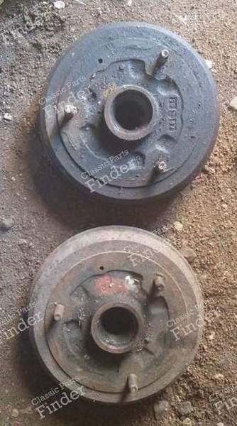 Brake drums for Renault 4, 5 and 6 - RENAULT 5 / 7 (R5 / Siete) - 1