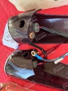Paar Blinkergehäuse aus Kunststoff für die hinteren Blinker – 1. Modell - CITROËN DS / ID - 572 G / 574 D- thumb-8