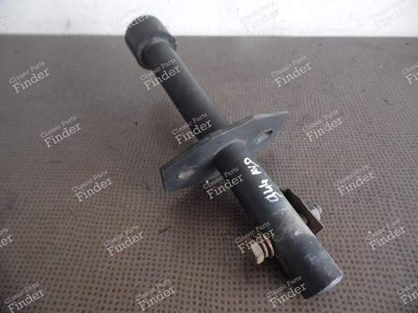 RECHTE STOSSSTANGENHALTERUNG - PORSCHE 944 - 94450503901- 6