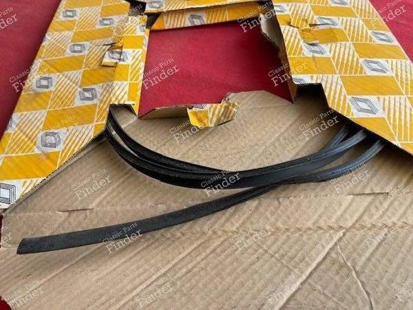 Windshield trim ring - RENAULT Clio 1 - 7700797664- 1
