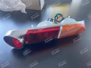 BLOC FEU ARRIERE COMPLET - JAGUAR Type E - OEM: Lucas L651 (?)- thumb-1