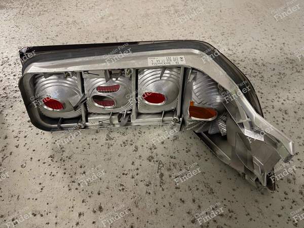 Rücklicht-Set - MERCEDES BENZ SL (R129) - 1298201864 - 177202 (R) / 1298201764 - 177203 (L)- 4