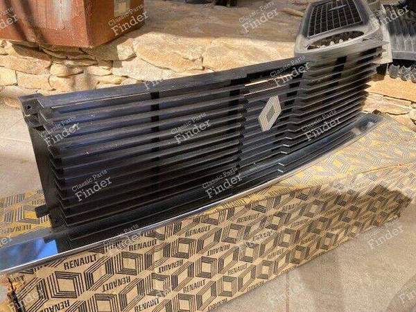 R15 Phase 1 grille - RENAULT 15 / 17 (R15 - R17) - 7701508537 (G)- 2