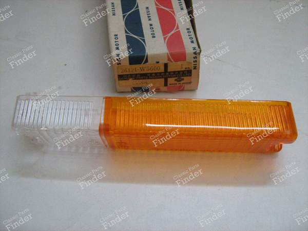 Right Front Turn Signal / Parking Light - DATSUN Stanza / 510 / Violet (A10) - 26121W5600- 1