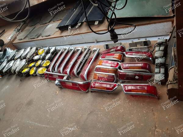 Lot de pièces - W110 - W111/112 - W108/109 - MERCEDES BENZ W108 / W109 - 0