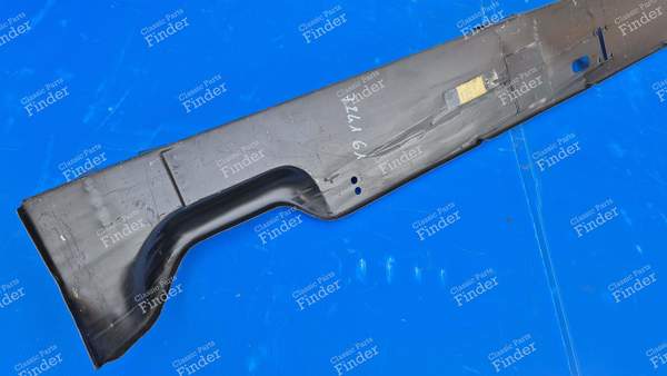 Blech Querbalken hinten Boden - Cabrio - PEUGEOT 504 Coupé / Cabriolet - 724161- 2