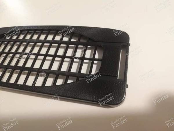 Grille supérieure centrale de haut parleur - CITROËN DS / ID - DX 856-280A- 1