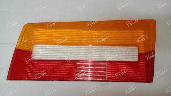 Glas der rechten Rückleuchte - PEUGEOT 505 - P-89D- 1