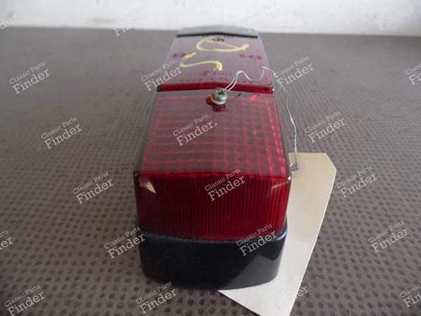 CABOCHON FEU ARRIERE - CITROËN DS / ID - 637- 1