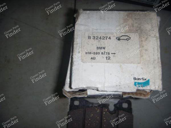 Plaquettes de freins avant pour 518/520 - BMW 5 (E12) - B324274- 1