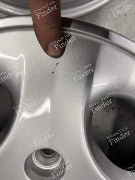 13-Zoll-Aluminiumfelgen - RENAULT Twingo I - 7700422260 / 7701410283- 2