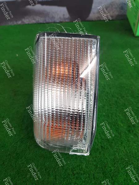 Blinker am vorderen linken und rechten Kotflügel - CITROËN BX - 082063 / 082062- 1
