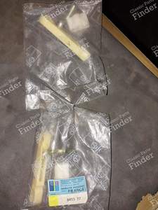 Patin coulissant pour toit ouvrant - PEUGEOT 505 - 8403.27 / 8403.28- thumb-2