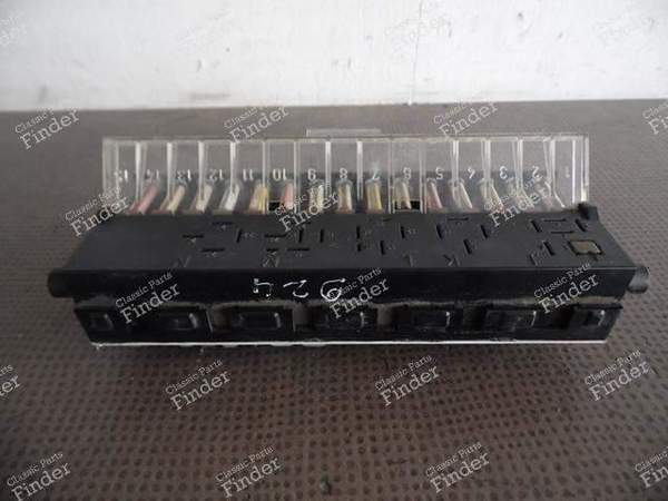 SICHERUNGSKASTEN 477941813 PORSCHE 944 & 924 - PORSCHE 924 - 477.941.813- 4