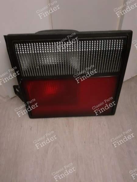 Right-side rear trunk light - Phase 1 - RENAULT 21 (R21) - 21400- 0