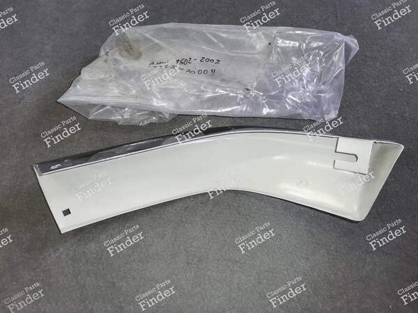 Front right bumper corner - BMW 1502 / 1602 / 1802 / 2002 / Touring (02-Serie) - 51115470004- 1