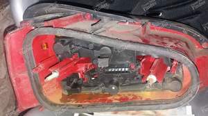 Feu arrière droit - PEUGEOT 106 - 2274D 5089- thumb-1