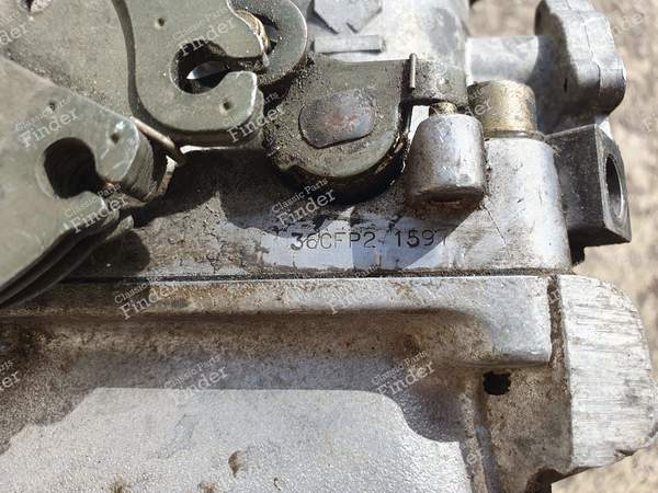 Ansaugstutzen mit Drosselklappe - Motor 1.9 - PEUGEOT 205 - XU9 / 36CFP2- 3