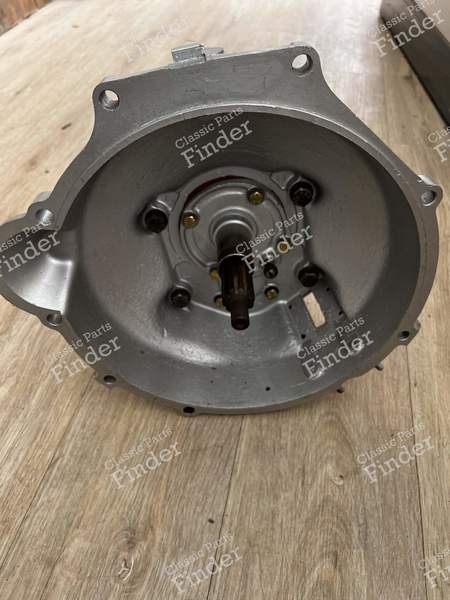 Renovierung eines mechanischen Getriebes - MERCEDES BENZ SL (W113) (Pagode) - 1