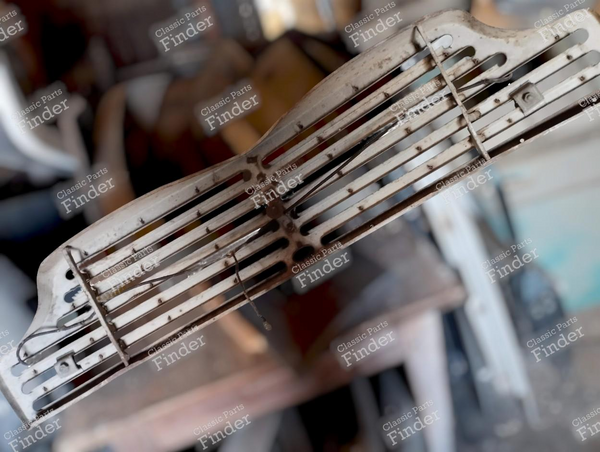 Grille de calandre - PEUGEOT 203 - 2