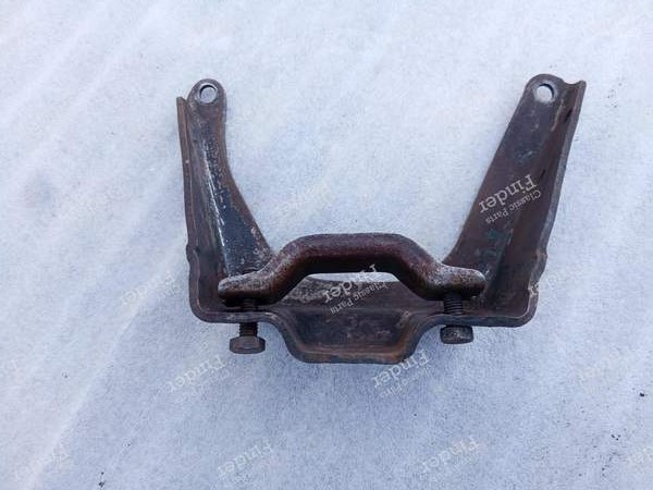 Motorbefestigungsbügel vorne - MERCEDES BENZ /8 (W114 / W115) - 2