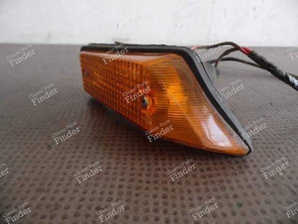 CLIGNOTANT AY575246A ALPINE A110, R5 MAXI TURBO, CITROËN DYANE - CITROËN Dyane / Acadiane - 12.630 / 424G- 2