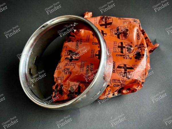 Headlight rings - 205 mm - ALFA ROMEO Giulia Sprint GT / GTV / GTC / GTA (105/115 Coupés) 