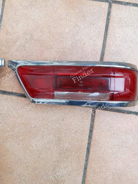 Taillights red/red - MERCEDES BENZ SL (W113) (Pagode) - A1138201664 - 1138201664 (R) / A1138201564 - 1138201564- 0