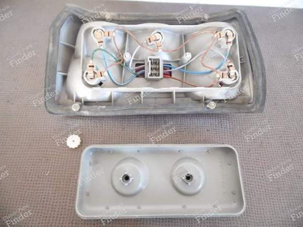 FEU ARRIERE GAUCHE 2261L BMW E12 PHASE 1 - BMW 5 (E12) - 2261L- 8