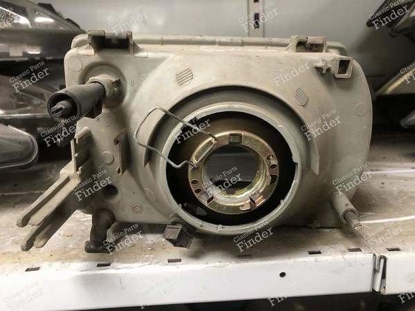 Left headlight for Trafic or R21 - RENAULT Trafic - 67504619 / 7700765492- 2