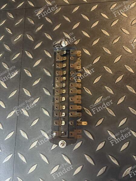 Fuse box - MASERATI 3500 GT - 2